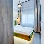Nova Oasis Garden 公寓