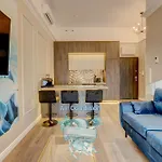 Nova Oasis Garden 公寓