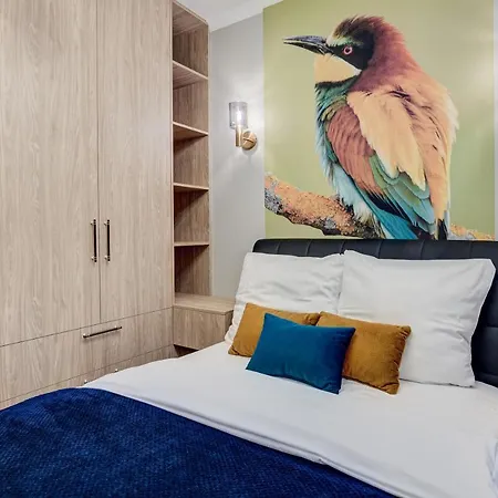 Nova Oasis Garden Apartment *