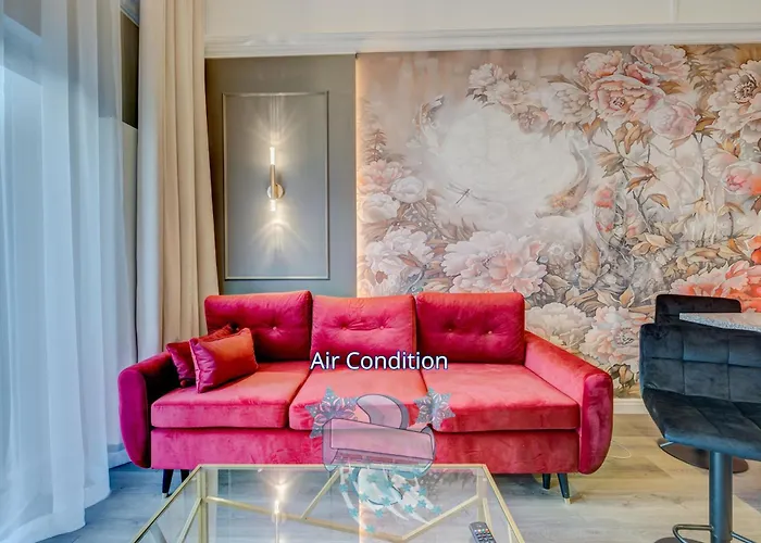 Nova Oasis Garden Apartment